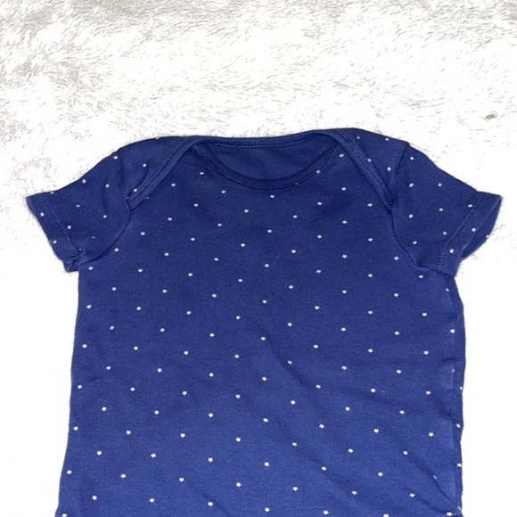 (3 for $10) F&F navy star bodysuit - Picture 3 of 6